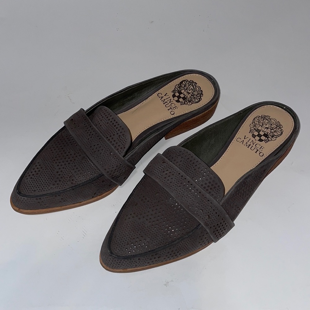 Vince Camuto Open Back Flats Size 6.5